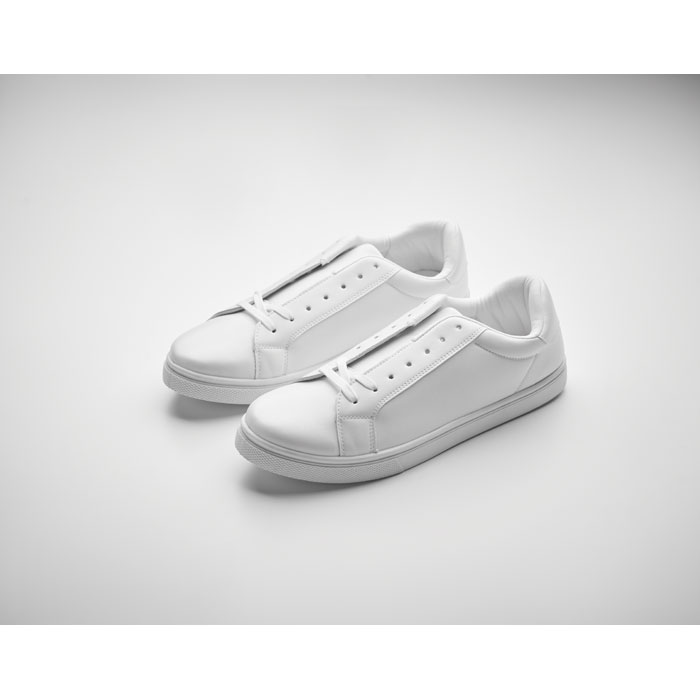 Baskets en PU Taille 43 Baskets en PU Taille 43