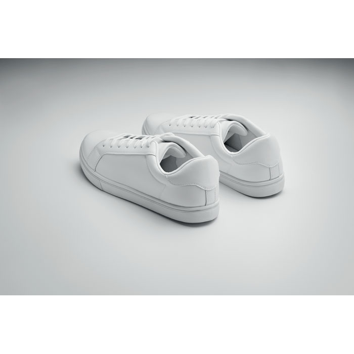 Baskets en PU Taille 43 Baskets en PU Taille 43