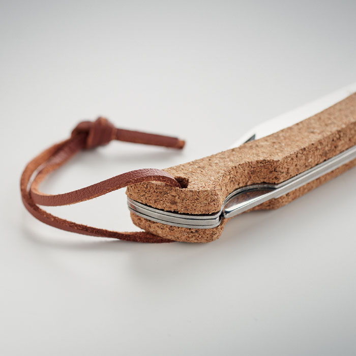 Couteau pliable manche liège Couteau pliable manche liège