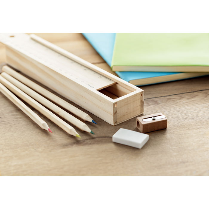Set de 12 crayons en bois