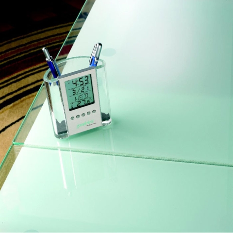 Porte stylo multi-fonctions